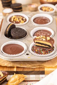 Stuffed Peanut Butter Cups Hero Web-5