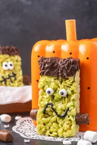 Frankenstein Rice Krispies Treats Web Hero-20