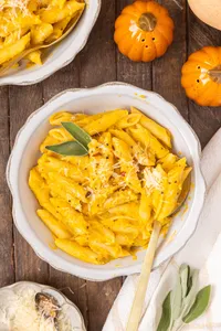 Butternut Squash Pasta Sauce Hero web-23