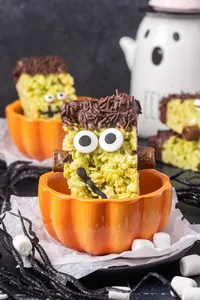 Frankenstein Rice Krispies Treats Web Hero-18