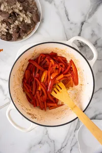 German Gulash with Bell Peppers web process8