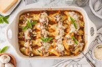Beef & Ricotta Stuffed Shells Web Hero-8
