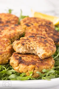 Salmon Patties Heros-15