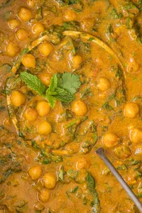 Chickpea & Spinach Cury Hero web 4