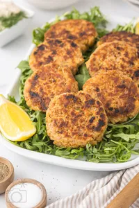 Salmon Patties Heros-11