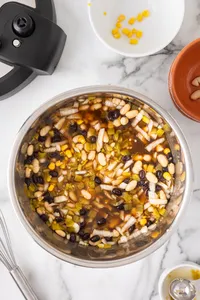 Instant Pot White Chicken Chili web-5