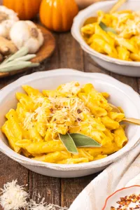 Butternut Squash Pasta Sauce Hero web-19