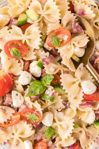 Bow Tie Pasta Salad Hero-4