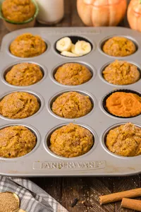 Pumpkin Banana Muffins Hero web--4