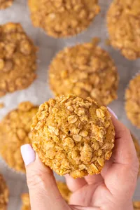 Banana Nut Muffins Hero-11
