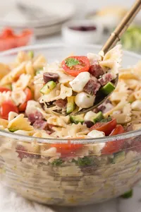Bow Tie Pasta Salad Hero-11