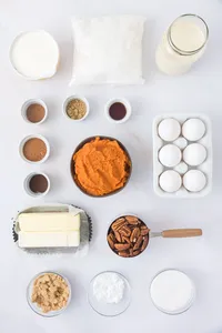 Pumpkin Crunch Cake Process web-1