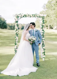 Sunny NC Fine art wedding with stunning florals