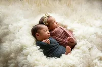 Twins-22