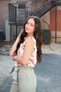 Corinne -16