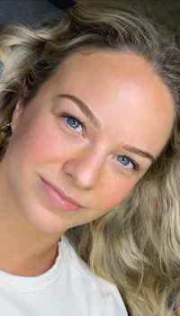 Facetune_05-08-2026-15-38-01