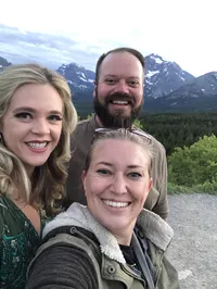 About Marianne Wiest | Glacier Park Wedding Photographer