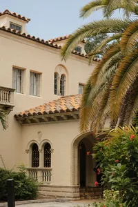 Powel Crosley Estate