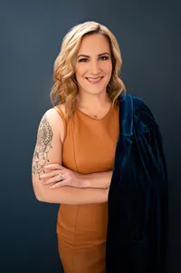 Young professional Ally poses in our Waukesha studio at our latest headshot mini marathon day.