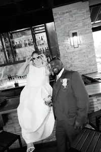 alohaubreyphoto_elopement_courthouse_orlandoflorida_brideandgroom_coupleportraits_melbournefl-121