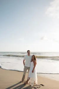 alohaubreyphoto_engagementphotos_filmy_beachphotography_coupleinspo_engagement_floridabeach_cocoabeach-50