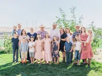 Big group family photo