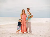 orange-beach-alabama-family-portraits-beach-1