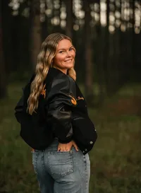 Senior Portrait at Loblolly Farm in Semmes, Alabama -- hands in back pocket