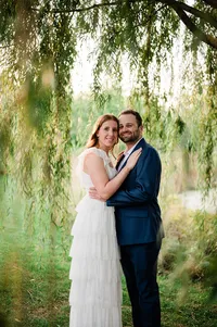 Lauren and Will's Cantigny engagement session at golden hour