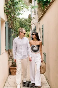 couple walking in st tropez