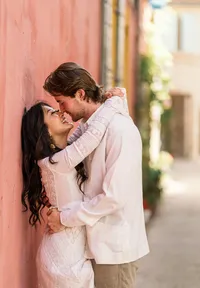 karina leigh - engagement photographer arles france-102