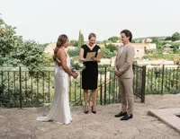 stunning and touching elopement in gordes france-63