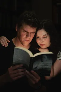 Des Moines Iowa wedding elopement bookworm couples book lovers eye-brow piercing non-traditional lovers