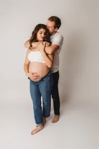 Editorial Studio Maternity Photoshoot - Pregnant mother poses for Editorial Studio Maternity Portraits at Holy City Babies in Charleston, SC.