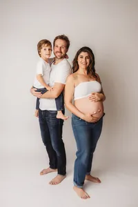 Editorial Studio Maternity Photoshoot - Pregnant mother poses for Editorial Studio Maternity Portraits at Holy City Babies in Charleston, SC.