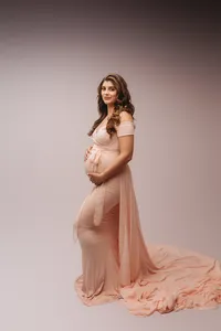 Editorial Studio Maternity Photoshoot - Pregnant mother poses for Editorial Studio Maternity Portraits at Holy City Babies in Charleston, SC.