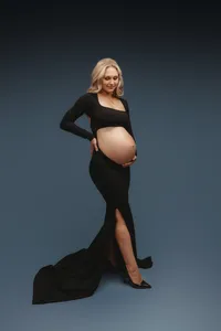Charleston Maternity Photographer - Pregnant woman poses for Fine Art, Editorial Maternity Portraits at Holy City Babies Portrait Studio in Charleston, SC.