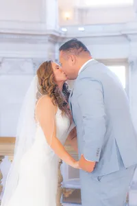 first kiss at san francisco city hall wedding