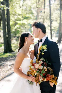 This is a photo megan took at an elopement in nashville Tennessee.