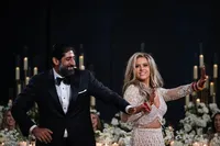 899.brett.amit.mmason.s9.HL.full-44