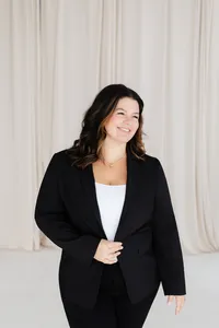 2026.08.11 Jennifer Moniz 106