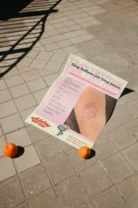 Abby rose flas. poster mockup Medium