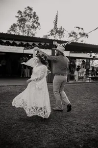 Shepparton Wedding Photographer Kayla Frizzell