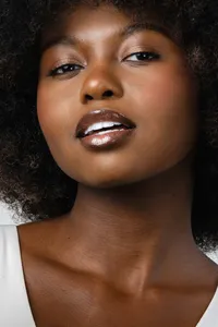 Nude Digital-Editorial Markering