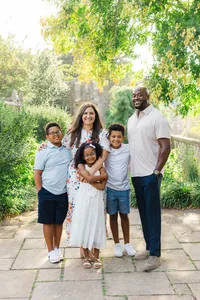 Happy-pittsburgh-family-portrait