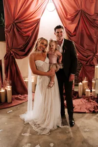 olivia-joshua-gigg-wedding-700