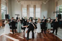 saint-johns-resort-reception-kiss