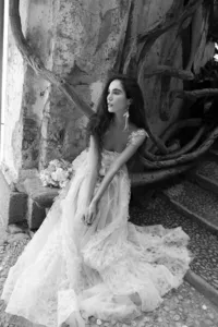 Bride portrait framed by historic villa architecture