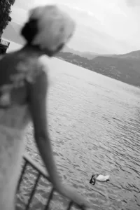 Model in modern bridal styling posing naturally during Lake Como fashion editorial