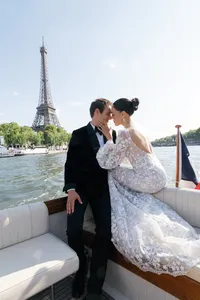 paris-seine-river-boat-couple-eiffel-tower-editorial33